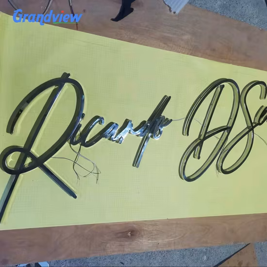 Restaurant-Beschilderung, Schilder-Designs für Geschäfte, 3D-elektronisches LED-Außenschild, Logo-Preis